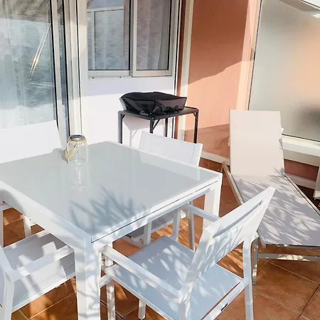 Апартаменты Saint-raphael *